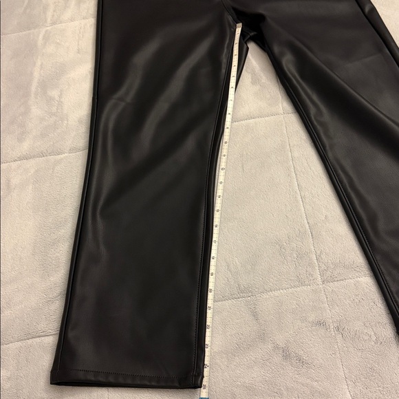 LOFT women’s black leather-like pants - Picture 5 of 5